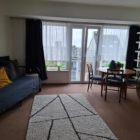 Apartment Jules De Trooz